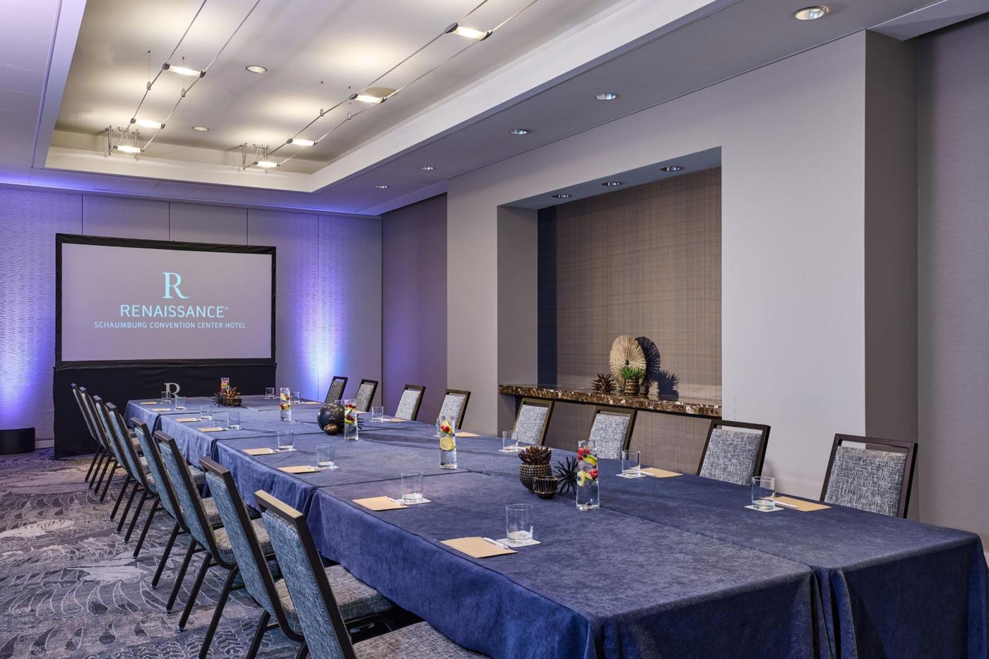 Renaissance Schaumburg Convention Center Hotel Екстер'єр фото
