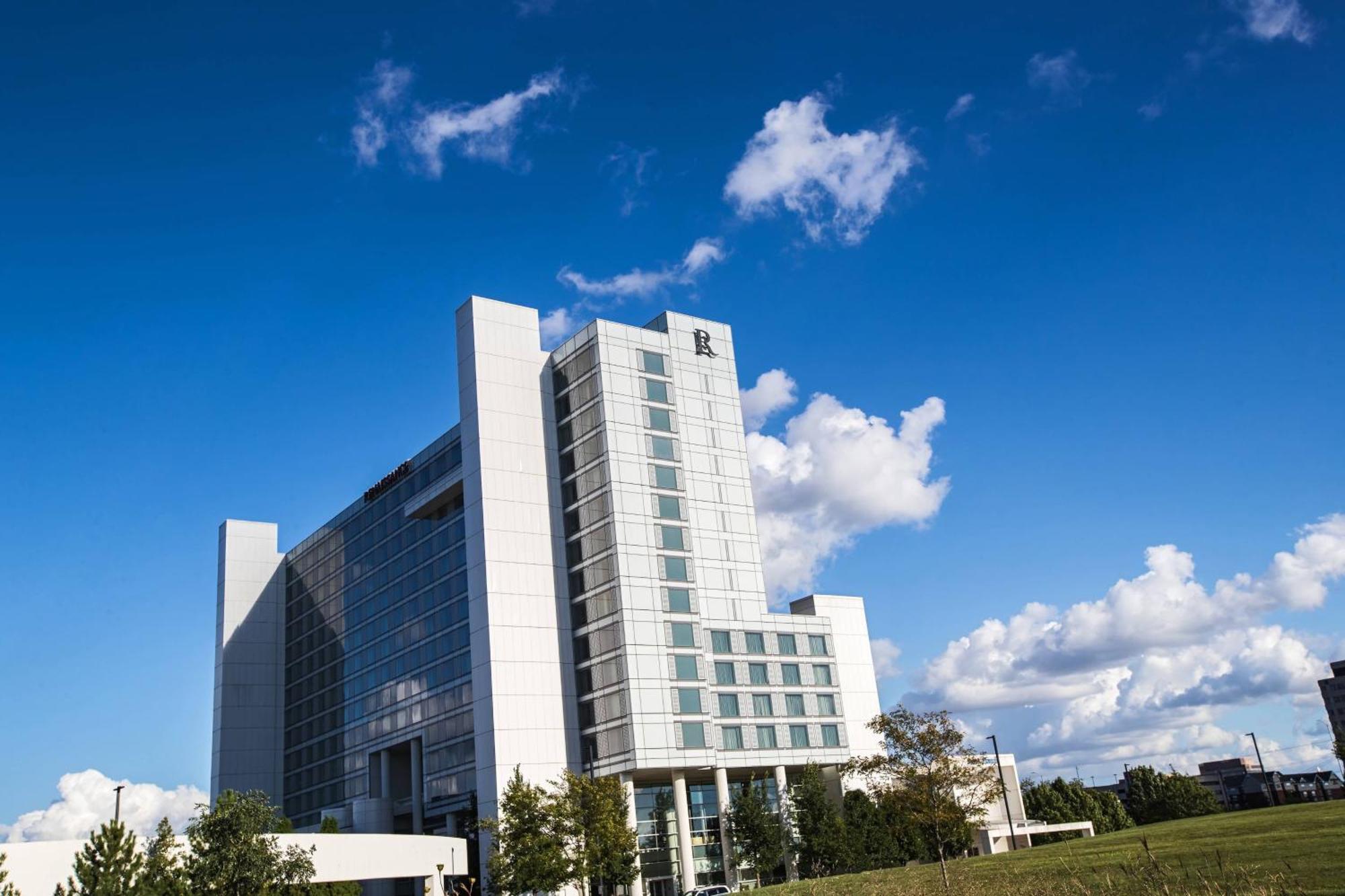 Renaissance Schaumburg Convention Center Hotel Екстер'єр фото